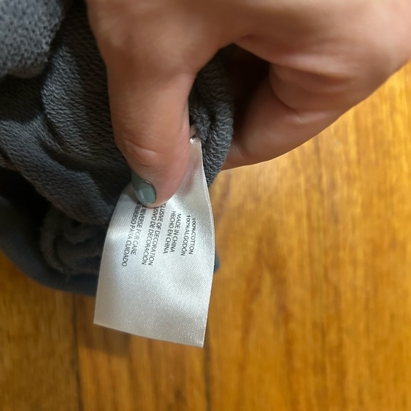 Wildfox Women's I Wish It Was Saturday Sweatshirt Gray Sizes M - Picture 7 of 7